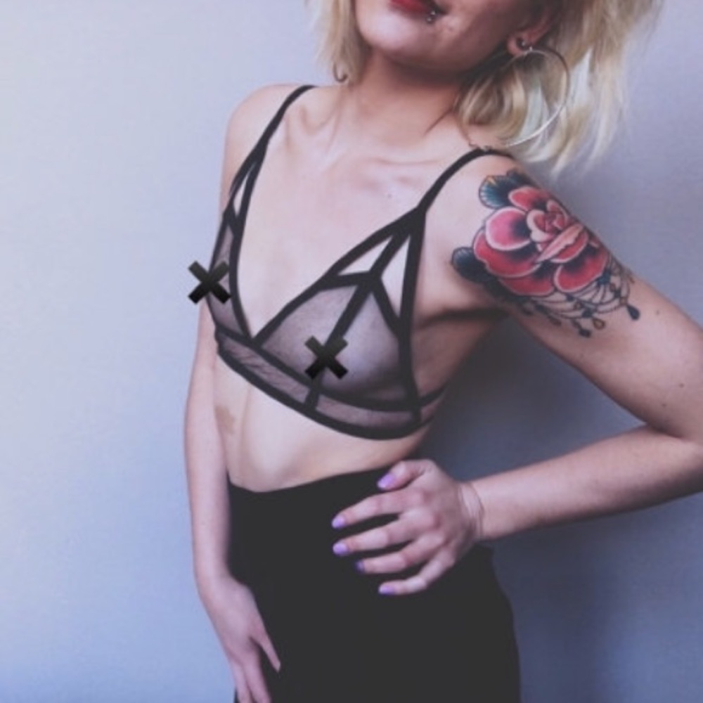 ✨Missippy Gypsy mesh Bralette